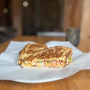 a grilled cheese sandwich on a plate