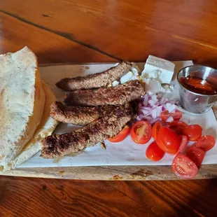 Cevapcici platter