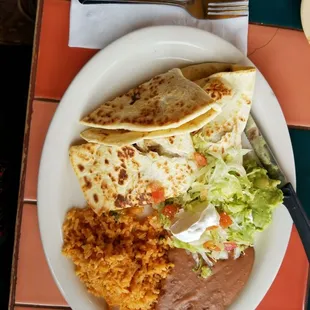 Chicken fajita quesadilla