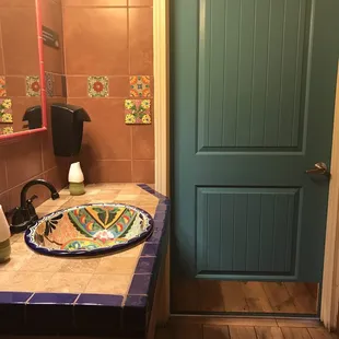 Very clean restroom! I loved their sink! Smells good in there too!