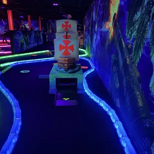 Blackbeard&apos;s Revenge mini golf