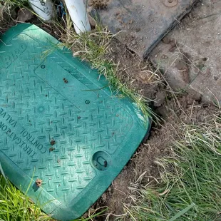 Picturing the poor quality of installation around the box.