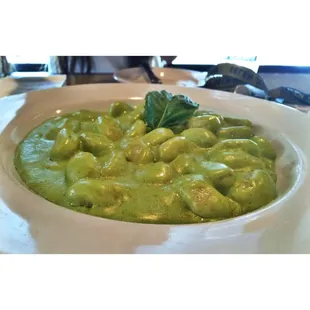 Pesto gnocchi