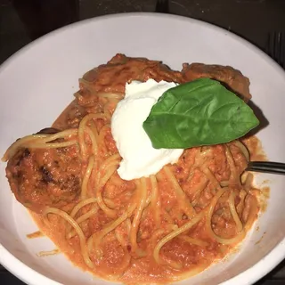 SPAGHETTI & MEATBALLS