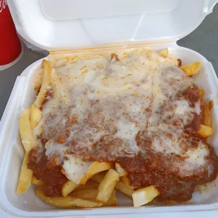 Chilli cheese fries. (Large) Too much chilli. I wanted more cheese.