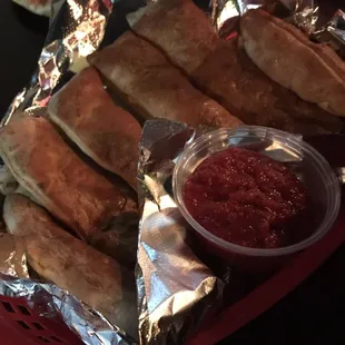 Garlic Sticks with marinara. Comes with the huge salads!