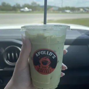 16 oz Iced Matcha Latte