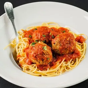 pasta dish, pasta, food