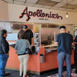 people ordering pizza