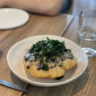 Black truffle puff bread