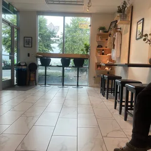 a man sitting in a coffee shop