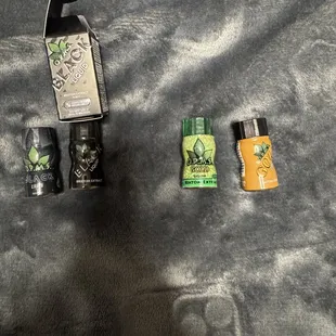 Legit product on left, fake on the right from this store
