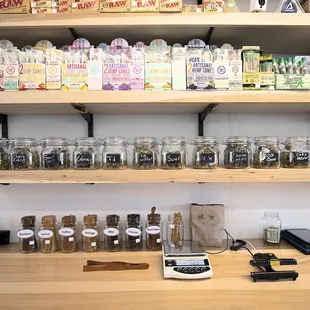 Hemp and rolling papers