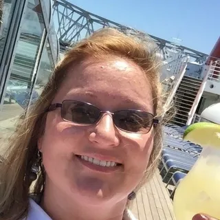 Wendy R.