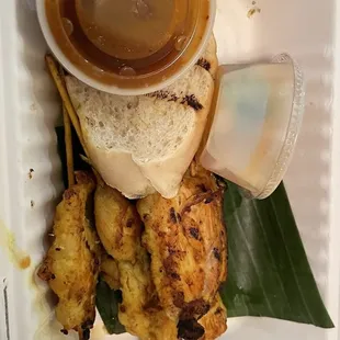 chicken wings and fried chicken, food