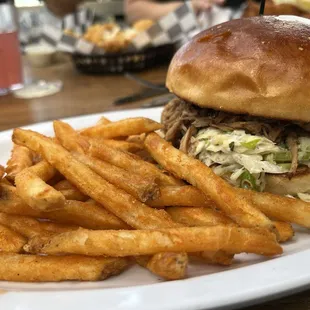 Pulled pork sandwich