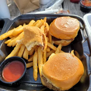 Bbq sliders - pulled pork, pulled chicken and brisket