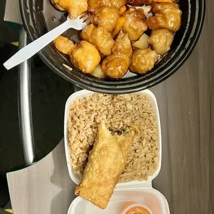 Sweet &amp; Sour + Fried Rice, Eggroll!