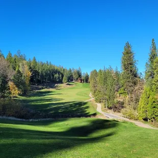 No. 6 Par 4 uphill the whole way.
