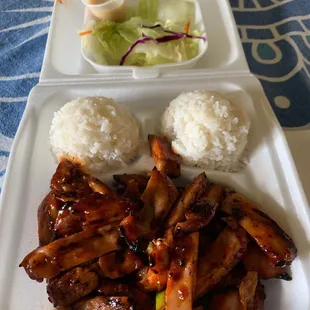 Spicy chicken with a noticeable change in salad size!