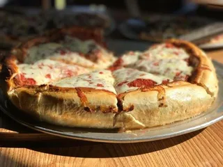 Daly's Bar and Grill