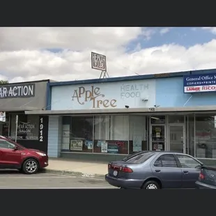 Apple Tree Health Food. Vitamins, herbs, supplements, minerals, teas, oils and more