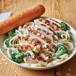  Classic Broccoli Chicken Alfredo