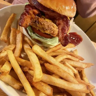 chicken wings and fried chicken, food