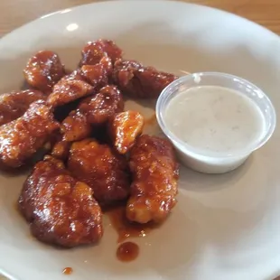 Boneless wings and mozzarella cheese sticks