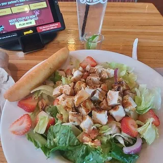 Strawberry Balsamic Chicken Salad