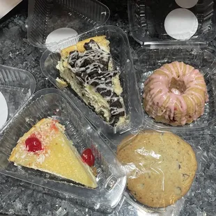 Oreo cheesecake, pineapple coconut cheesecake, chocolate chip walnut cookies