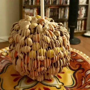 Reece&apos;s Pieces Apple