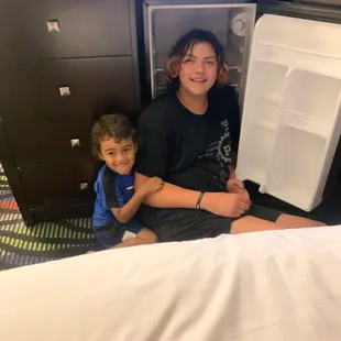 The room was so hot I had to sit in a fridge