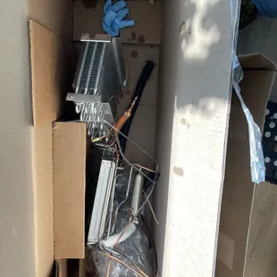 Crap they took out and replaced. Keep in mind this unit is brand new!!!