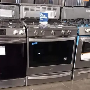 GAS/ELECTRIC stainless steel STOVES