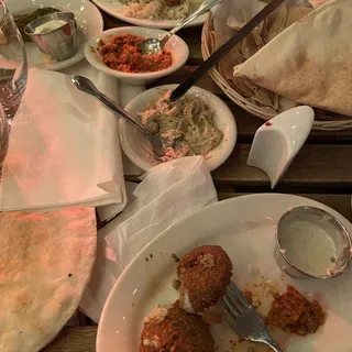 4 Piece Falafel