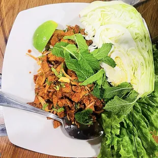 24. Larb