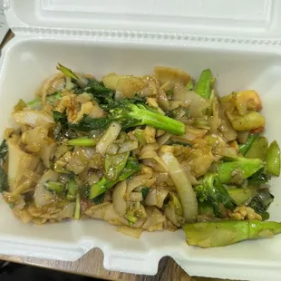 Pad Kee Mao Drunken Noodles