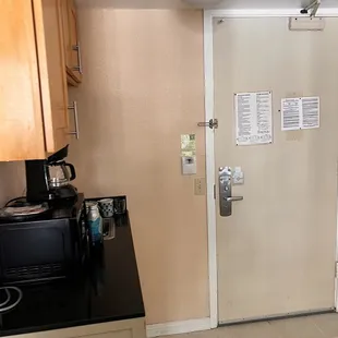 Deluxe room - kitchen area