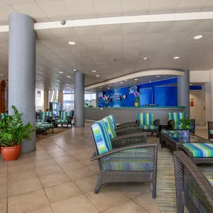 Aqua Aloha Surf Waikiki - Lobby