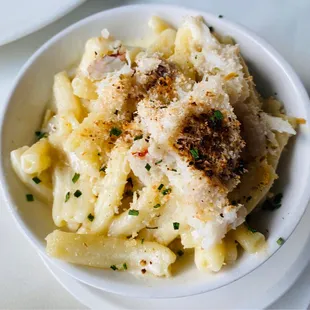 Crab Macaroni and Cheese