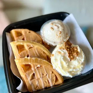 Peanut butter waffle cup - to go