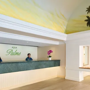 Aqua Palms Waikiki