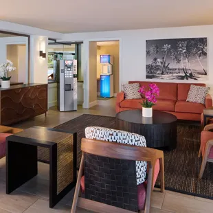 Aqua Palms Waikiki - Lobby