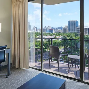 Aqua Palms Waikiki - Diamond Head View Full Lana