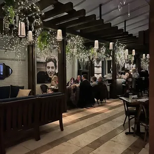Aqua Pazzo patio bar