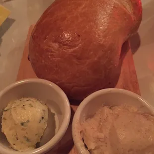 Same delicious bread and garlic and sweet butter as before the fire.