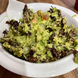 Guacamole con Chapulines (grasshoppers - )