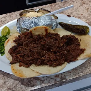 Tacos de Barbacoa $10