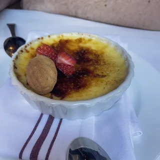 Tahitian Vanilla Creme Brulee